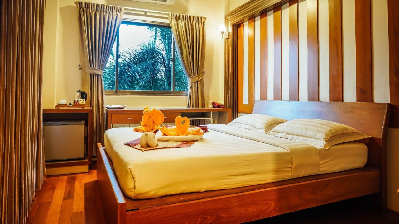 Hotel 63 Yangon Extérieur photo